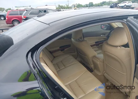 2009 Honda Accord 2.4 Ex-L from USA, damaged, VIN 1HGCP25859A130111